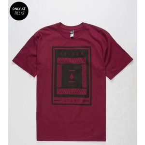 NWT Mens Volcom Tee!